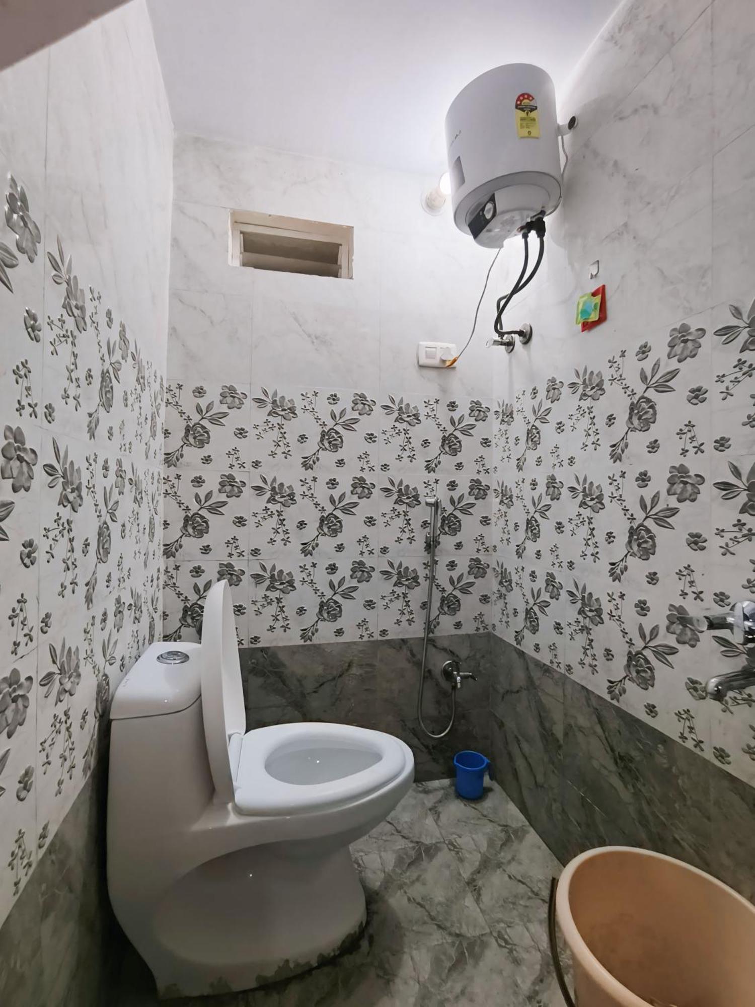 Shree Trilokeshwar Guesthouse 乌贾因 外观 照片
